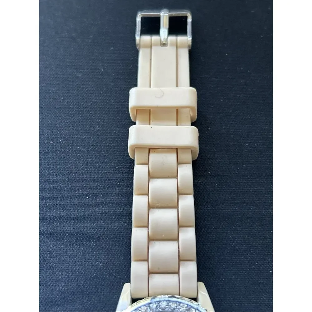 Geneva Beige Dial And Band Women’s Quartz Watch